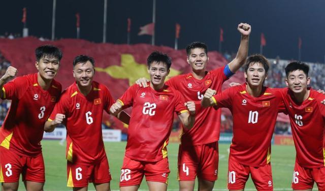 绩最好的小, 球也能晋级, 和印度U 绩最好的小, 球也能晋级, 和印度U